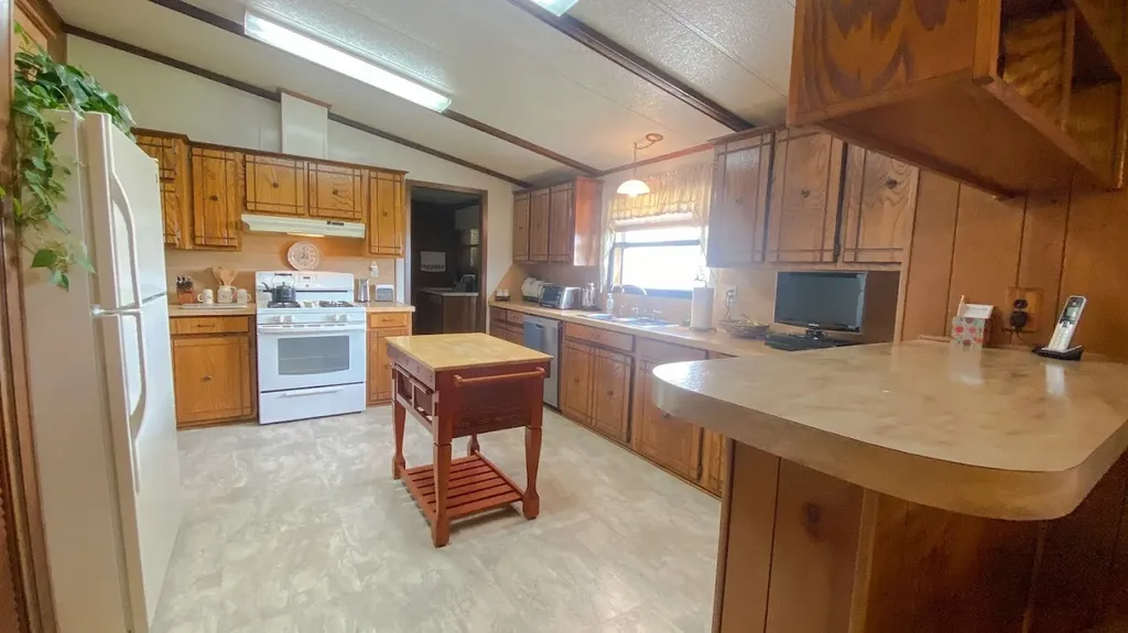 245 Private Road 4214 Decatur TX 76234