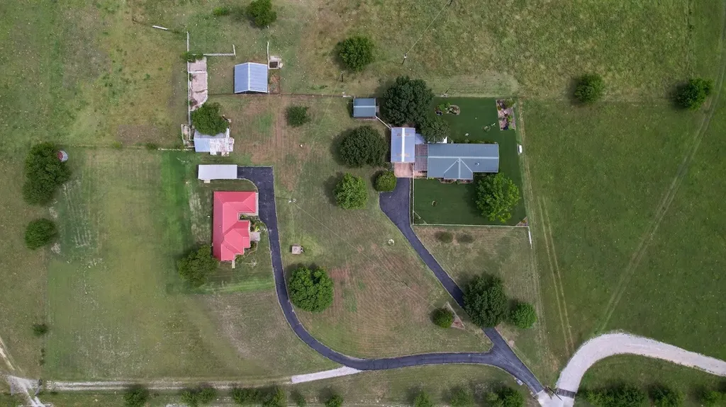 245 Private Road 4214 Decatur TX 76234