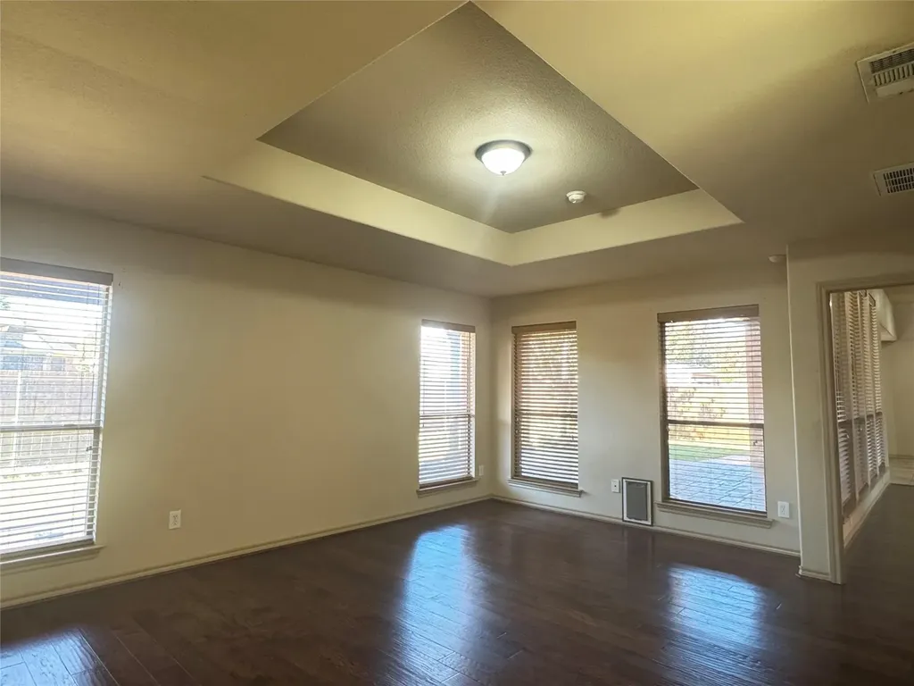 7704 Fallen Antler Place Arlington TX 76002