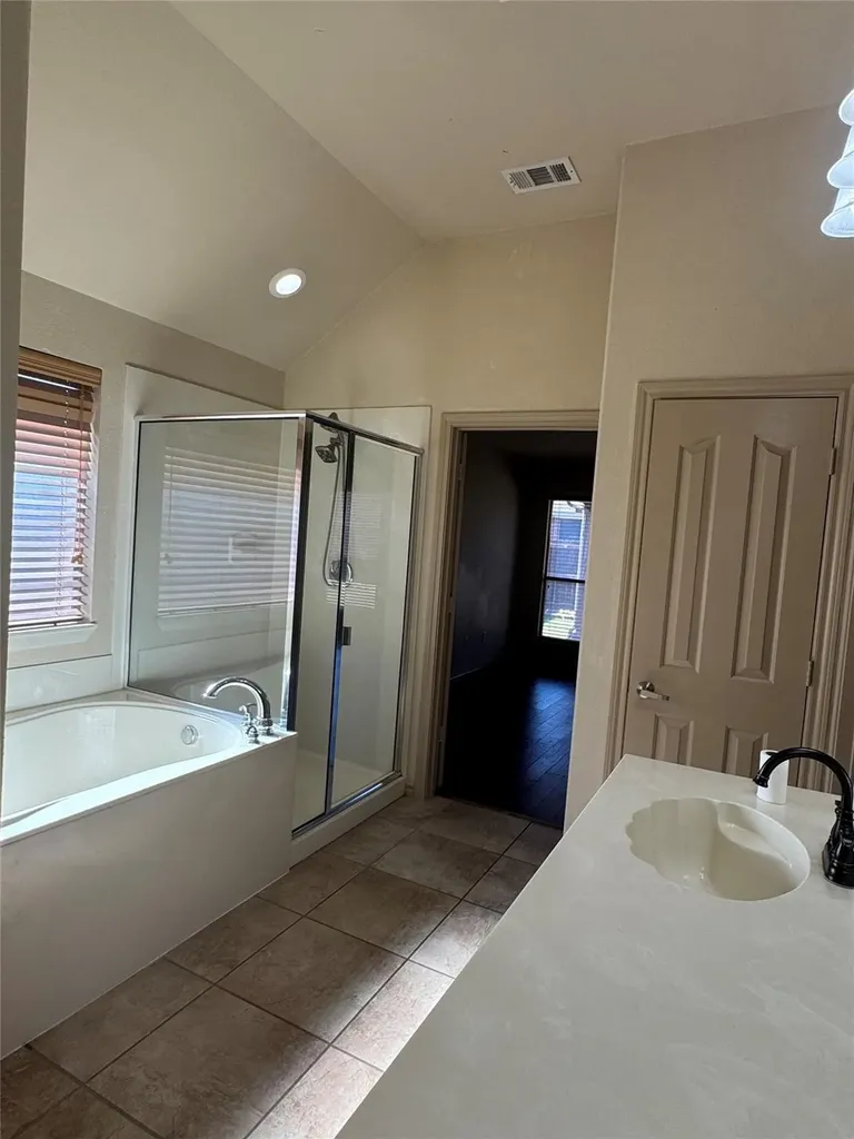 7704 Fallen Antler Place Arlington TX 76002
