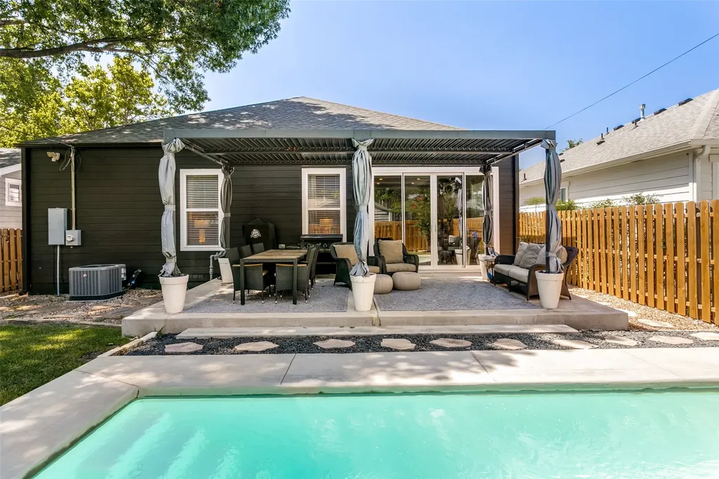 4920 Birchman Avenue Fort Worth TX 76107