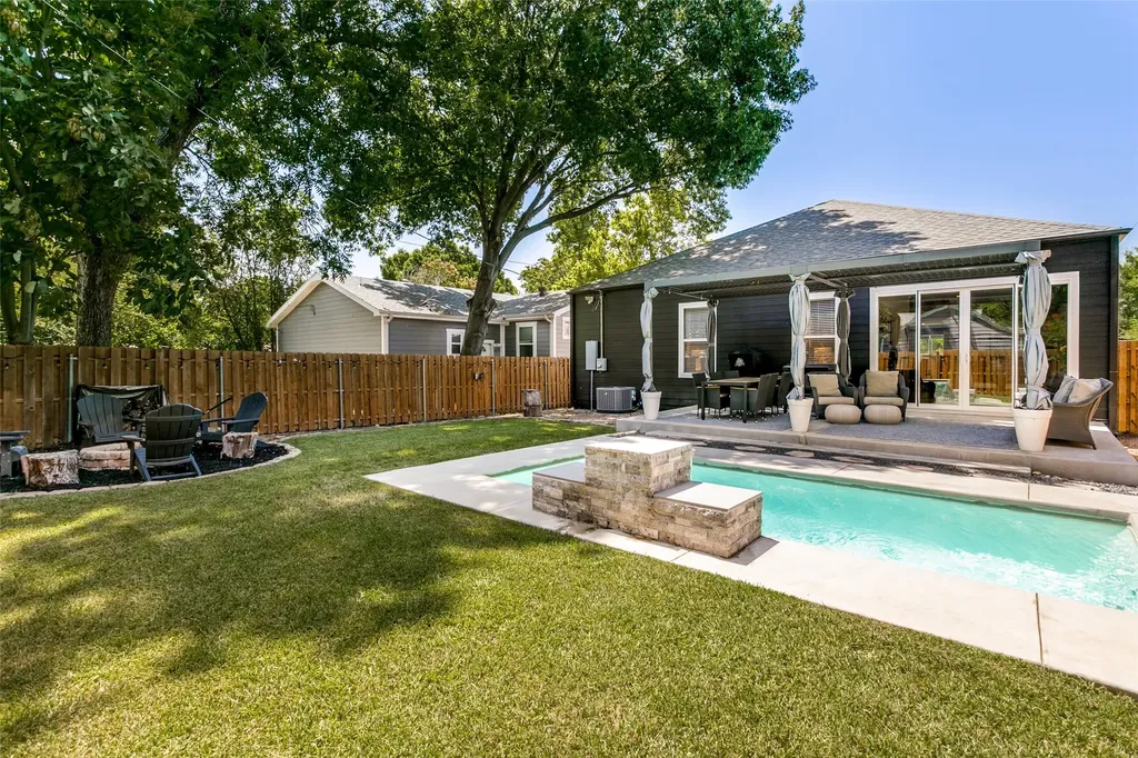 4920 Birchman Avenue Fort Worth TX 76107
