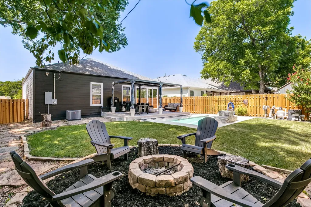 4920 Birchman Avenue Fort Worth TX 76107