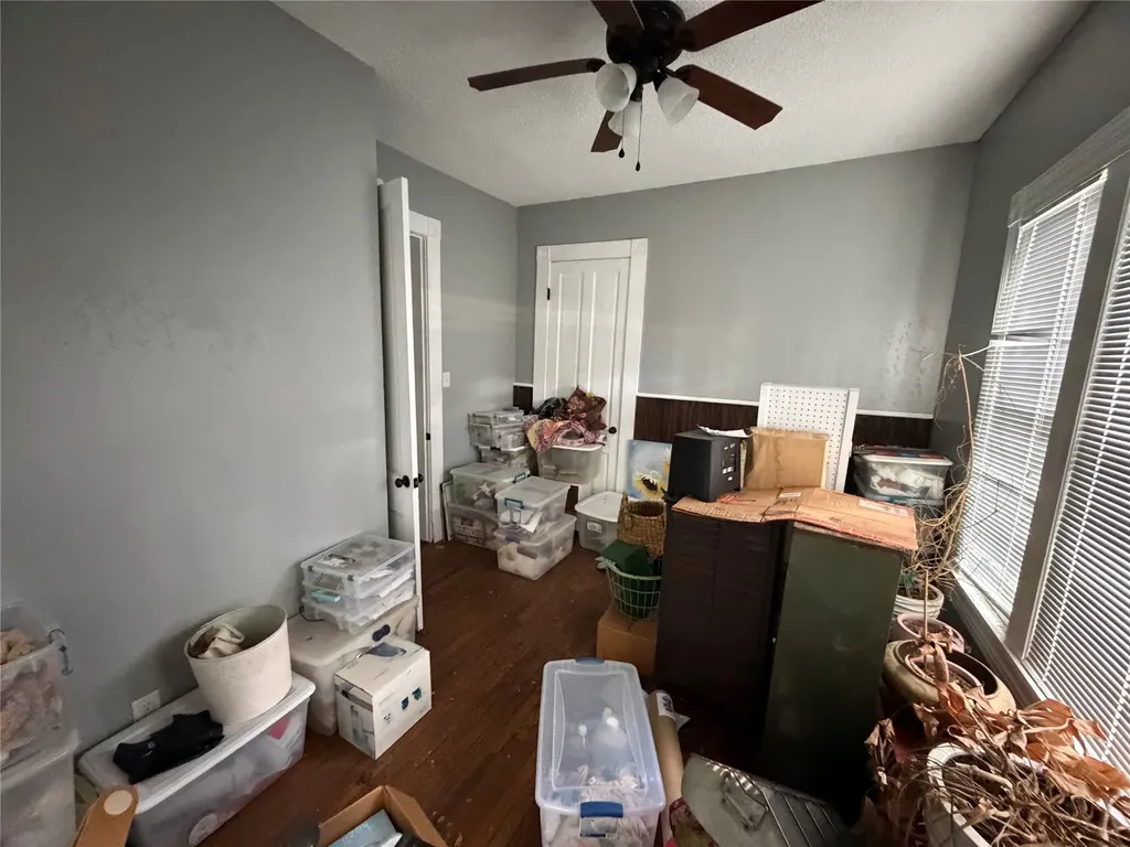 811 N Elm Street Sherman TX 75090