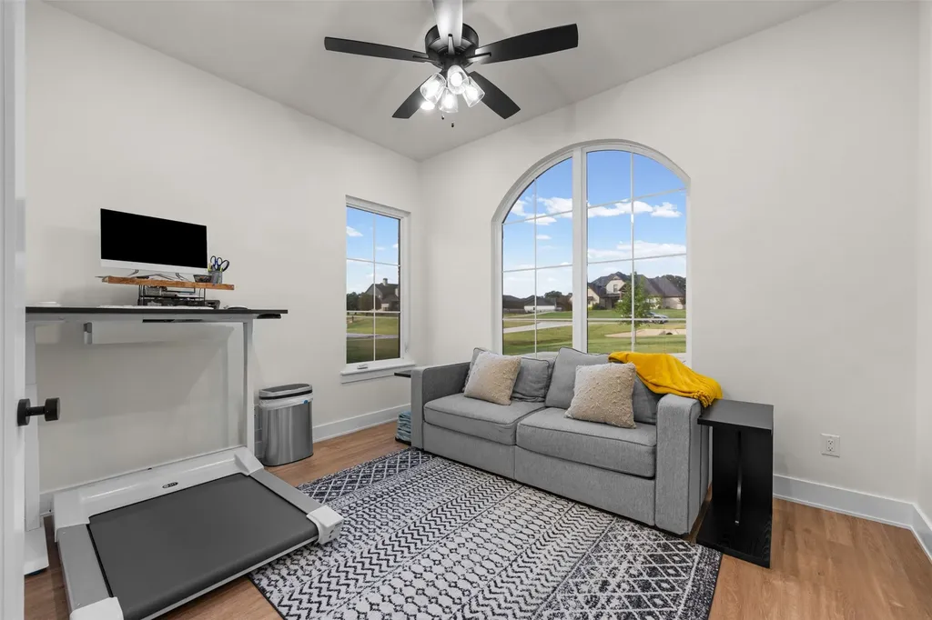2704 Veridian Point Drive Burleson TX 76028