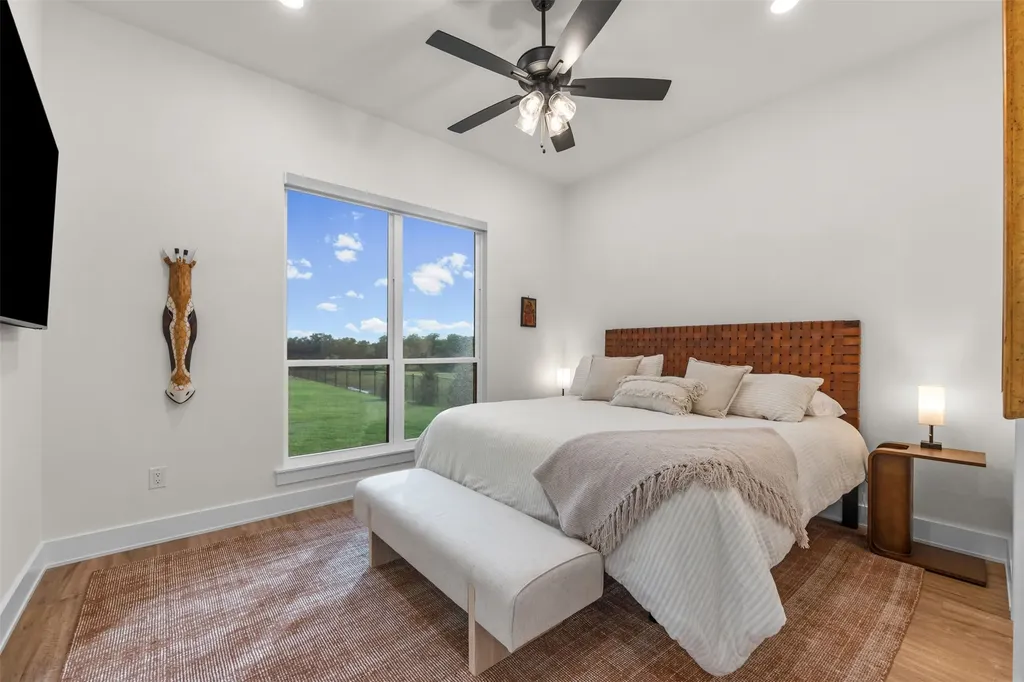 2704 Veridian Point Drive Burleson TX 76028