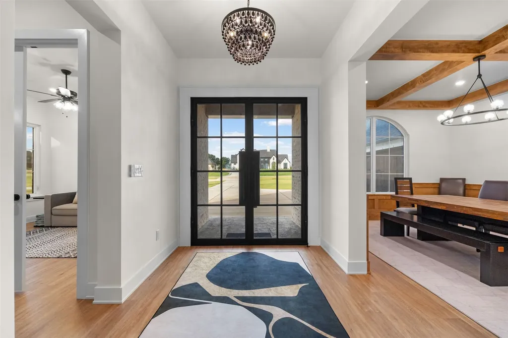 2704 Veridian Point Drive Burleson TX 76028