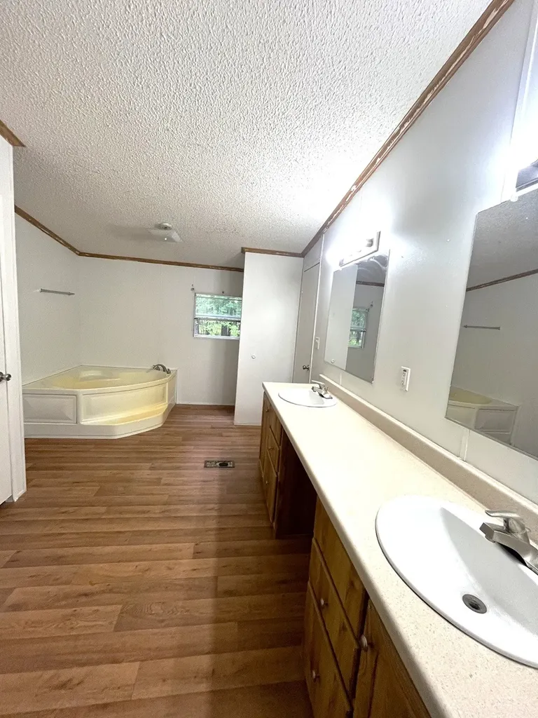 1312 Raintree Road West Tawakoni TX 75474