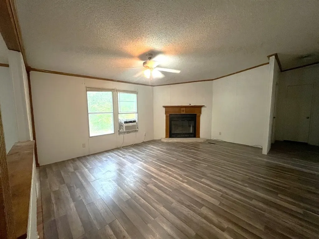 1312 Raintree Road West Tawakoni TX 75474