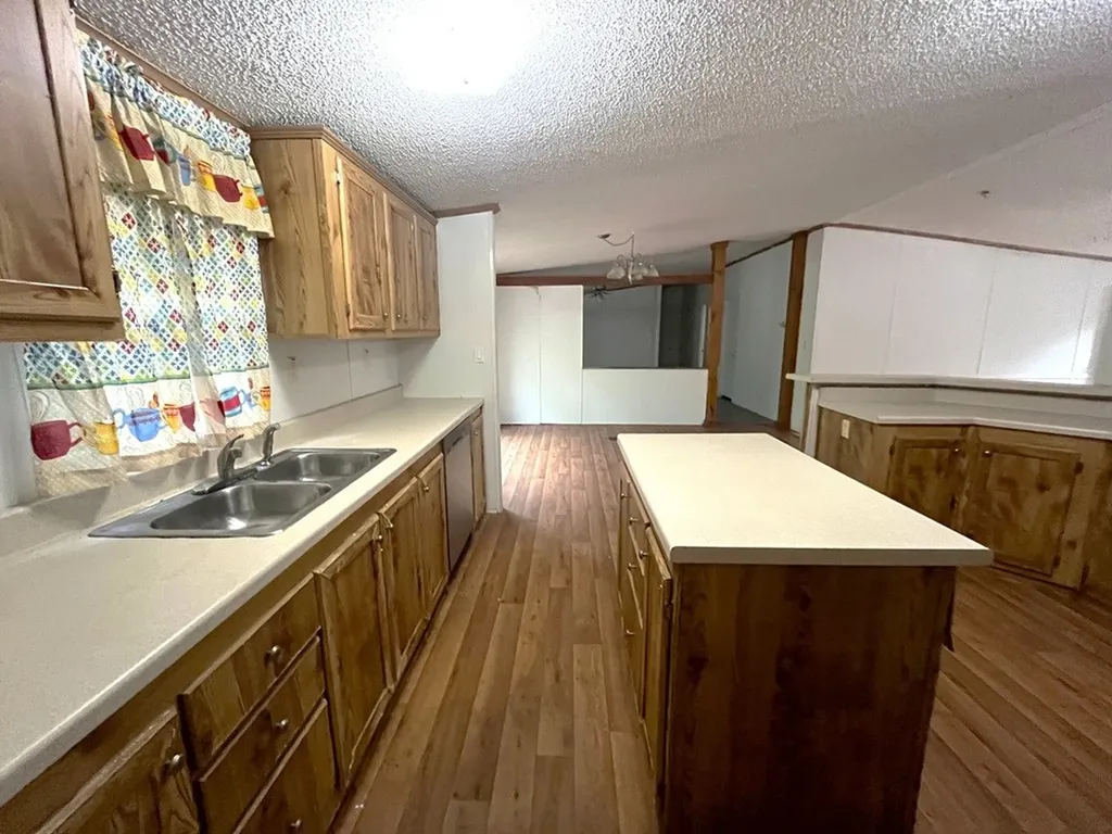 1312 Raintree Road West Tawakoni TX 75474
