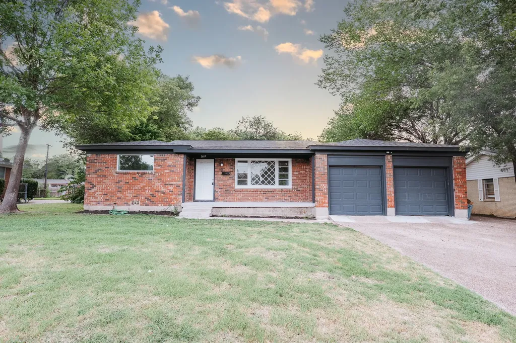 3617 Bewley Street North Richland Hills TX 76117