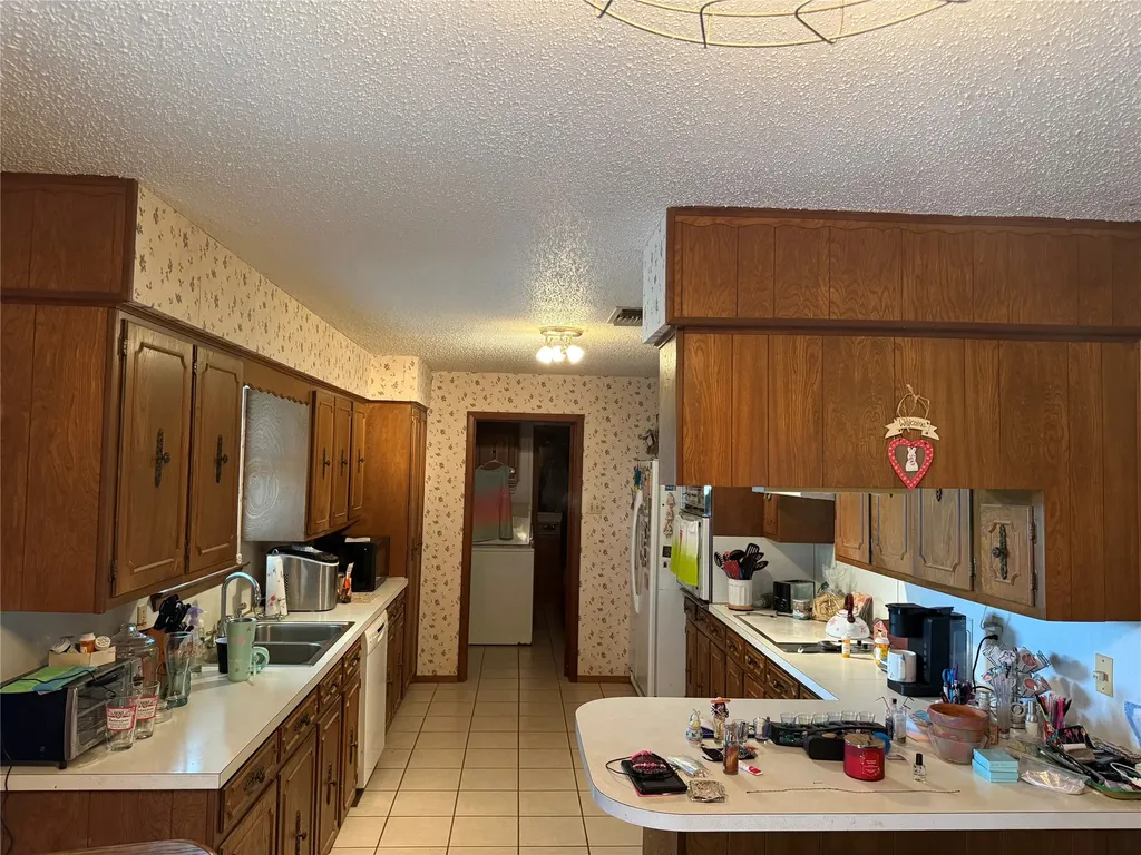 446 County Road 1605 Ravenna TX 75476