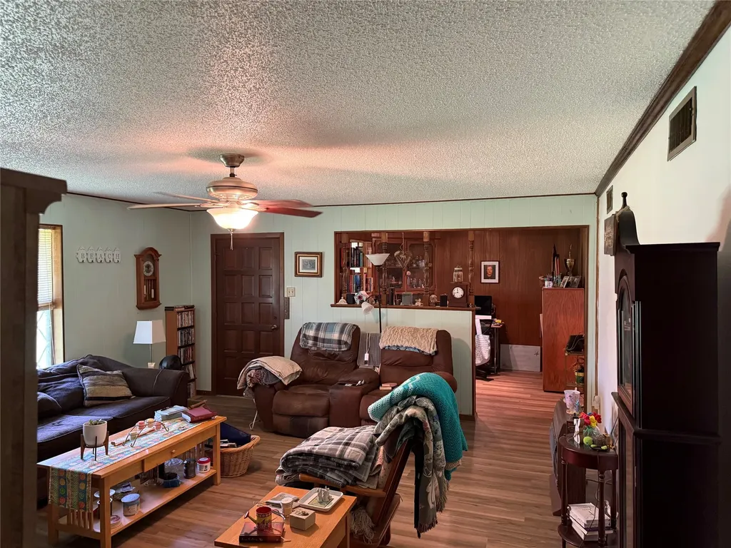 446 County Road 1605 Ravenna TX 75476