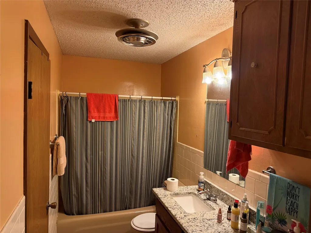 446 County Road 1605 Ravenna TX 75476