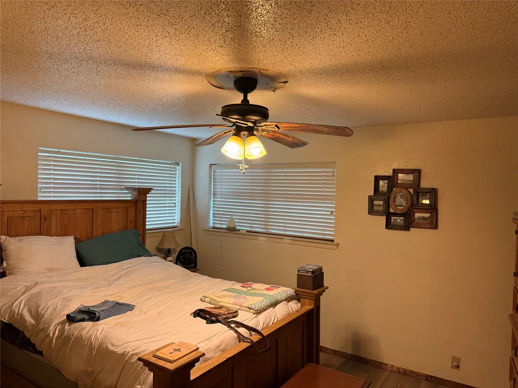 446 County Road 1605 Ravenna TX 75476