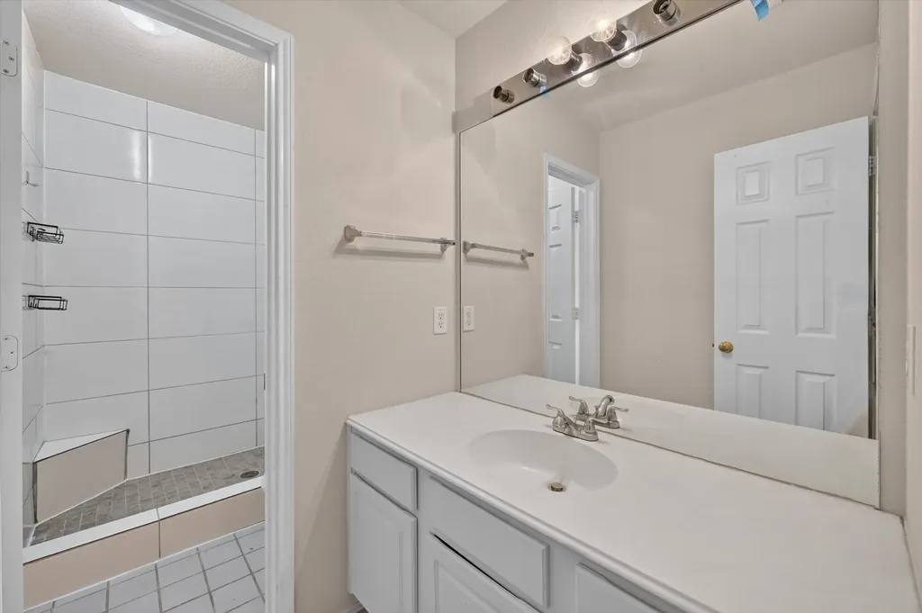 2328 Hunters Run Drive Plano TX 75025