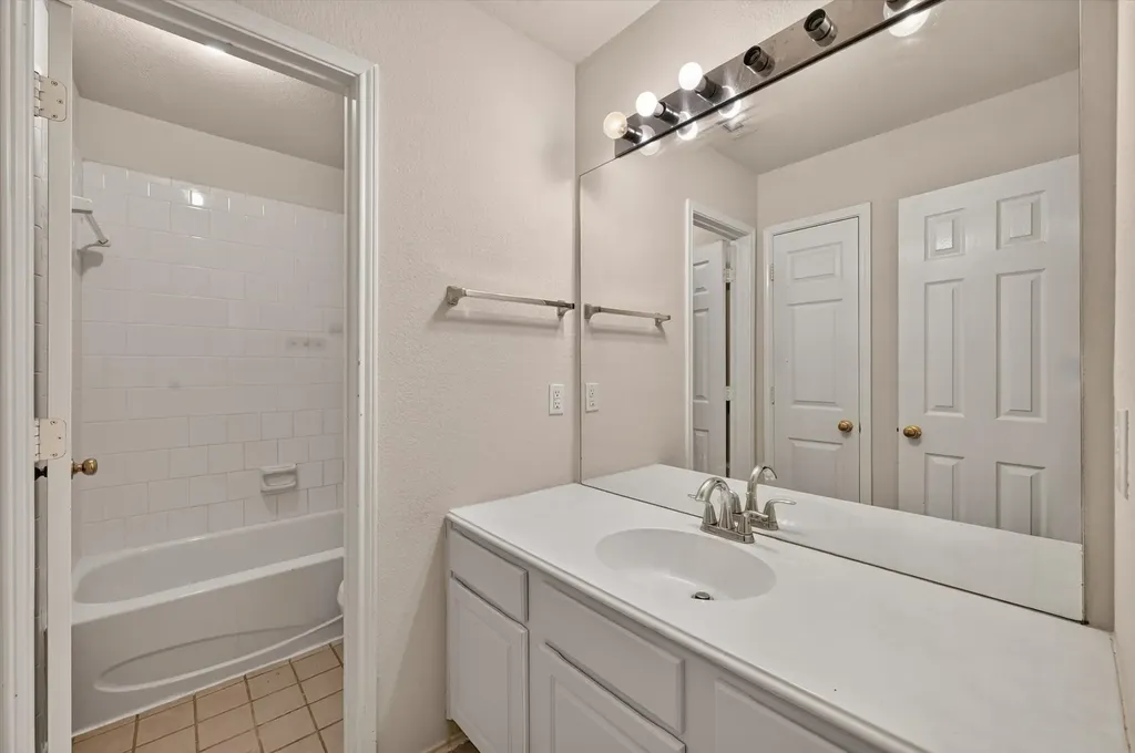 2328 Hunters Run Drive Plano TX 75025
