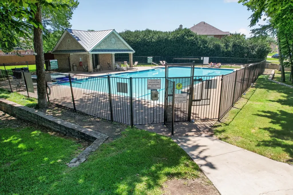 2328 Hunters Run Drive Plano TX 75025