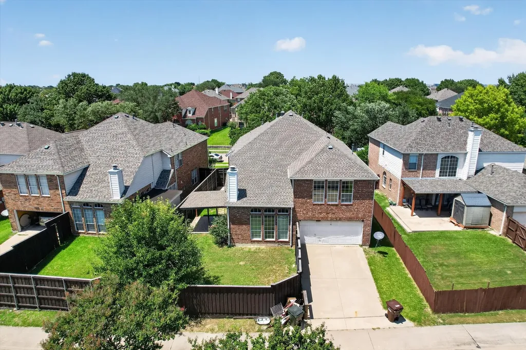 2328 Hunters Run Drive Plano TX 75025