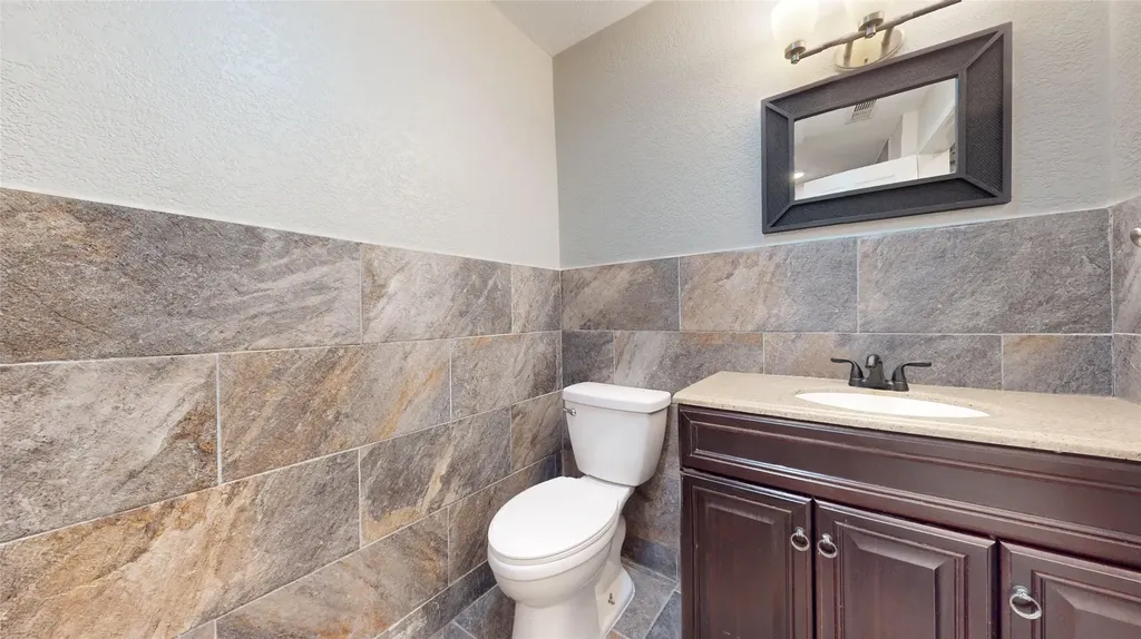 1415 N Luckett Street Sherman TX 75090