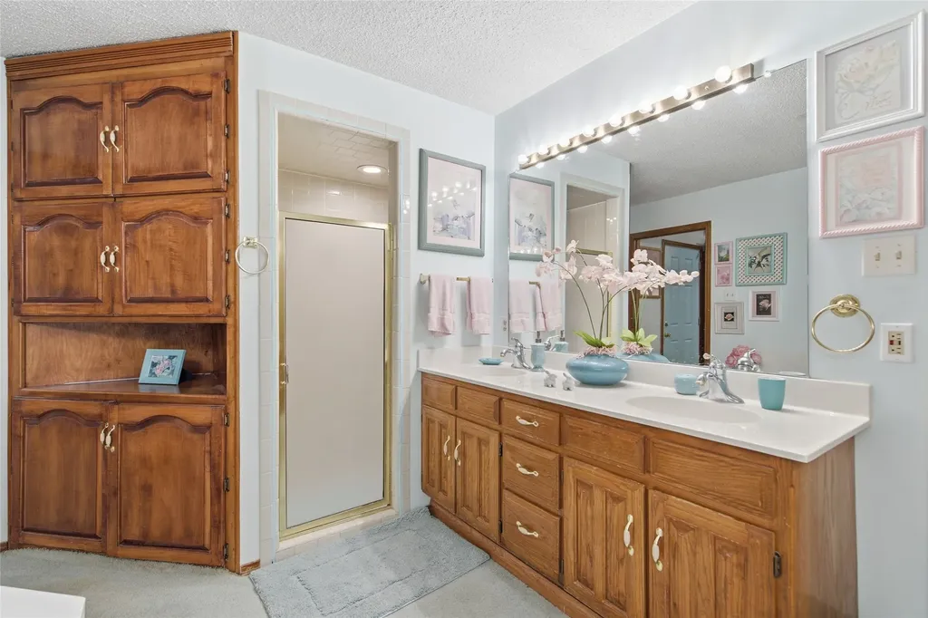 213 White Drive Colleyville TX 76034