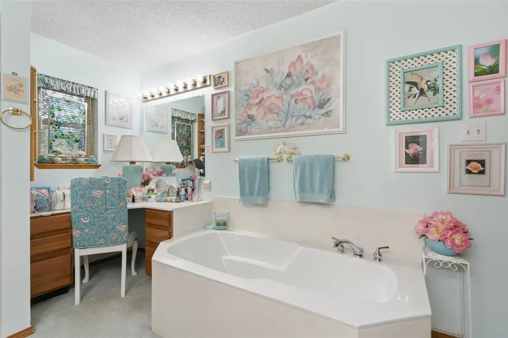 213 White Drive Colleyville TX 76034