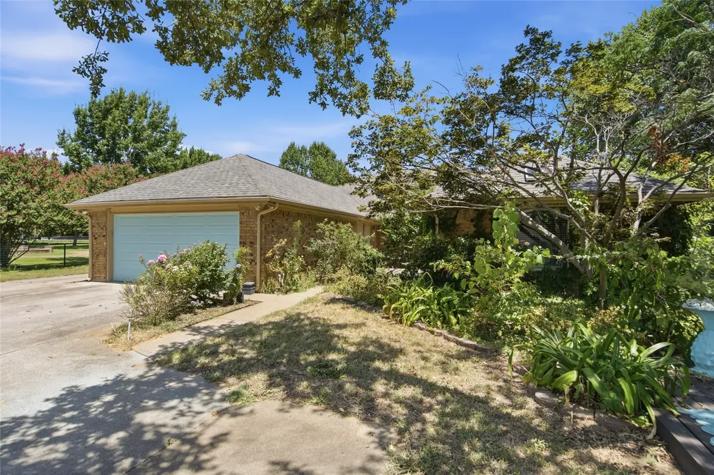 213 White Drive Colleyville TX 76034