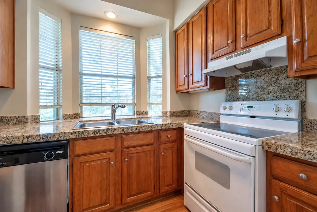 4106 Newton Avenue Dallas TX 75219