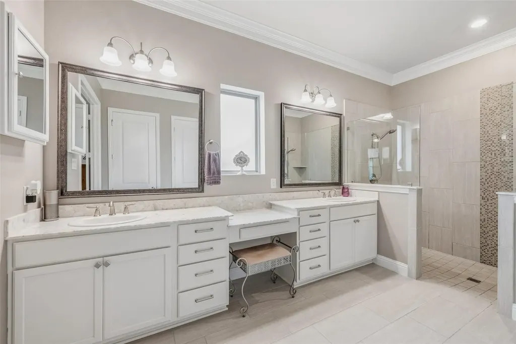 8121 Tramore The Colony TX 75056