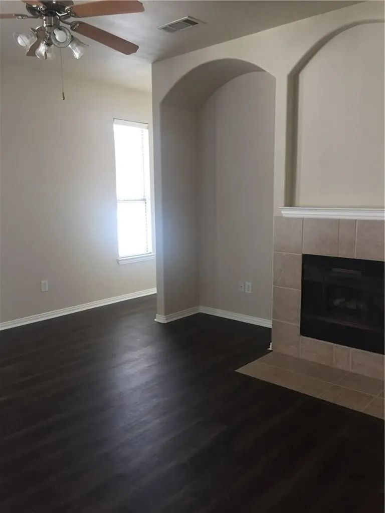 1016 Grey Fox Drive Savannah TX 76227