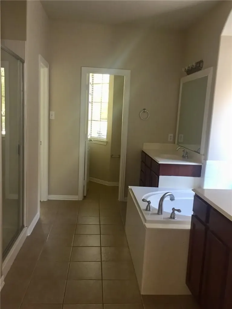 1016 Grey Fox Drive Savannah TX 76227