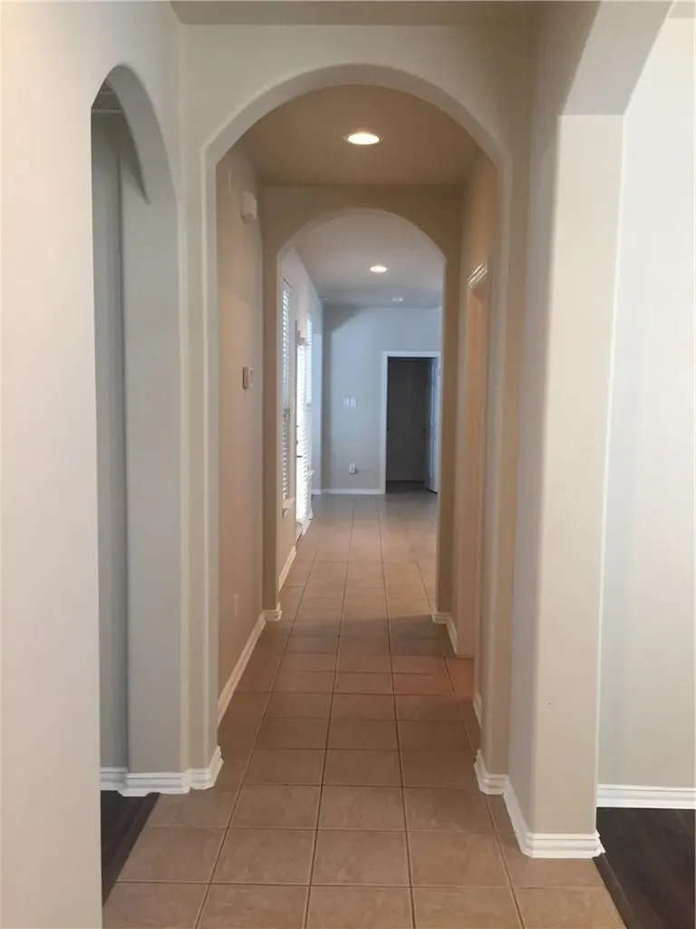 1016 Grey Fox Drive Savannah TX 76227