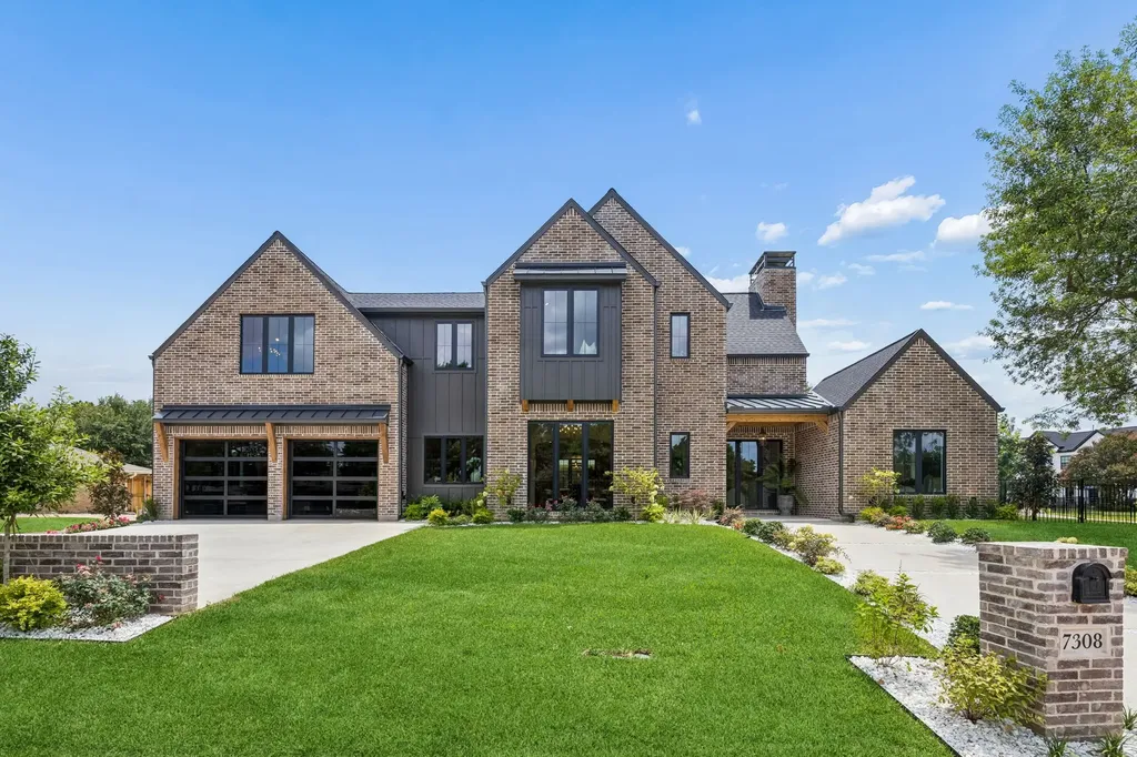 7308 Tangleglen Drive Dallas TX 75248