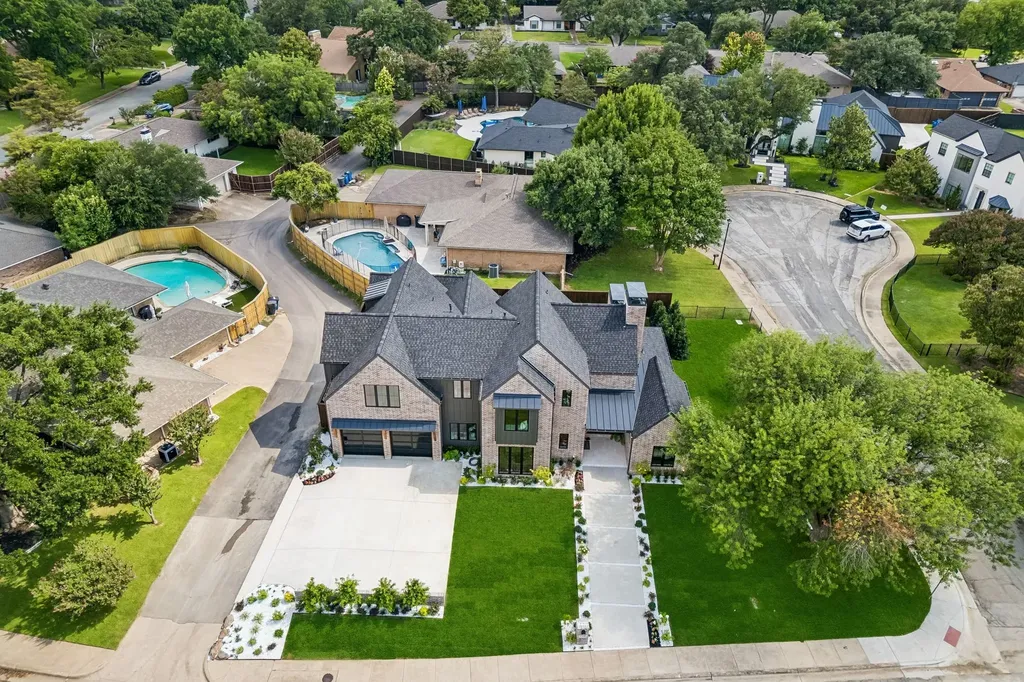 7308 Tangleglen Drive Dallas TX 75248