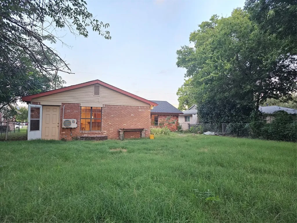 237 N Murphy Murphy TX 75094