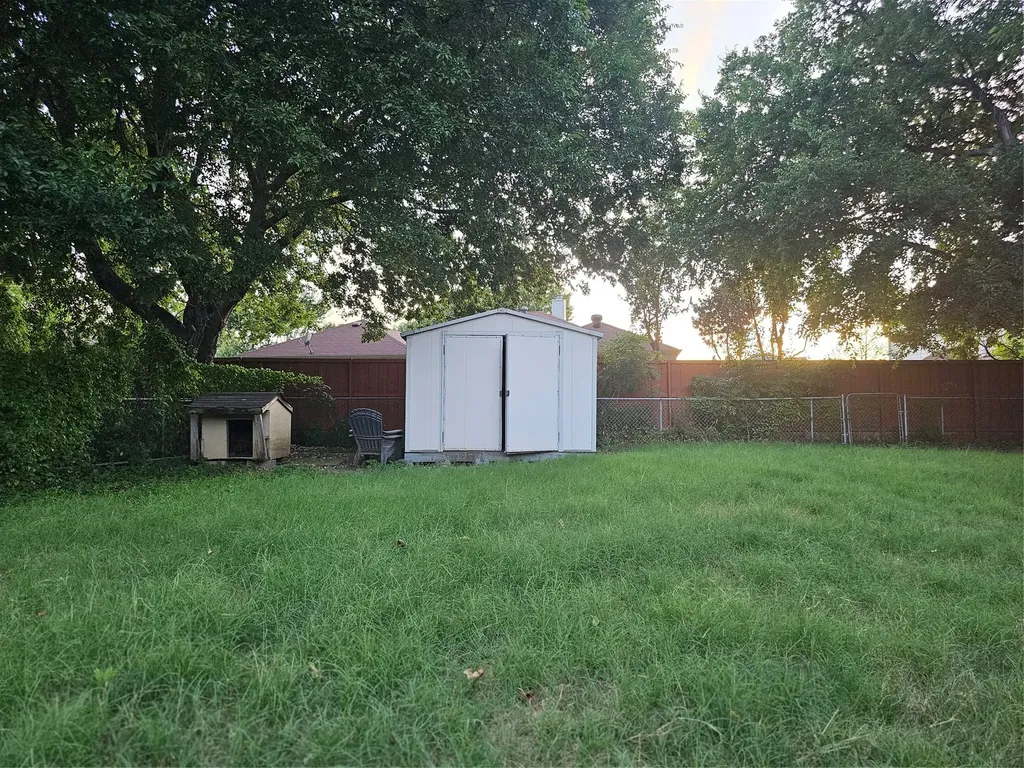 237 N Murphy Murphy TX 75094