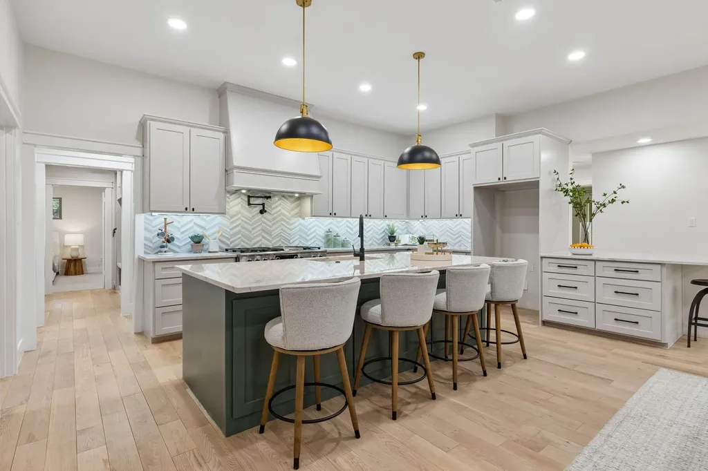6941 Midcrest Drive Dallas TX 75254