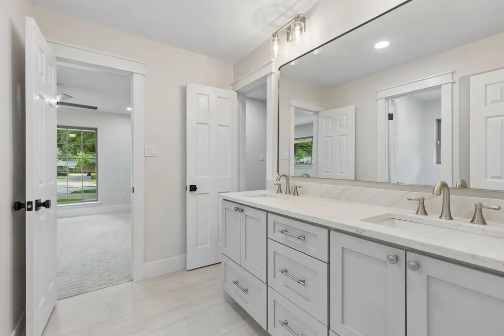 6941 Midcrest Drive Dallas TX 75254