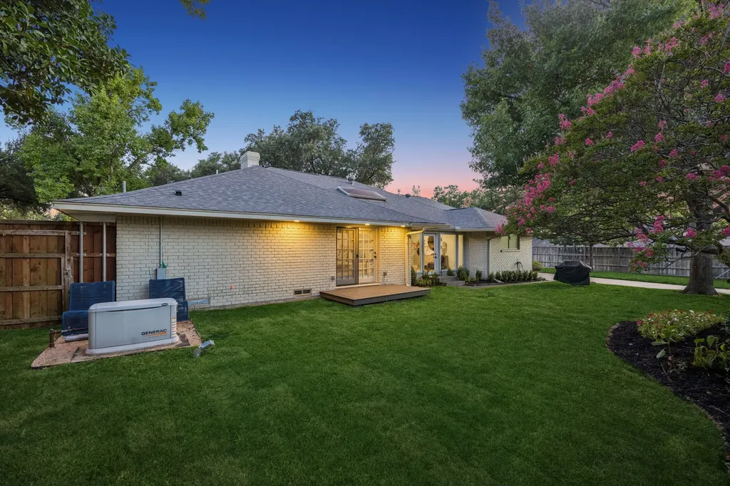 6941 Midcrest Drive Dallas TX 75254