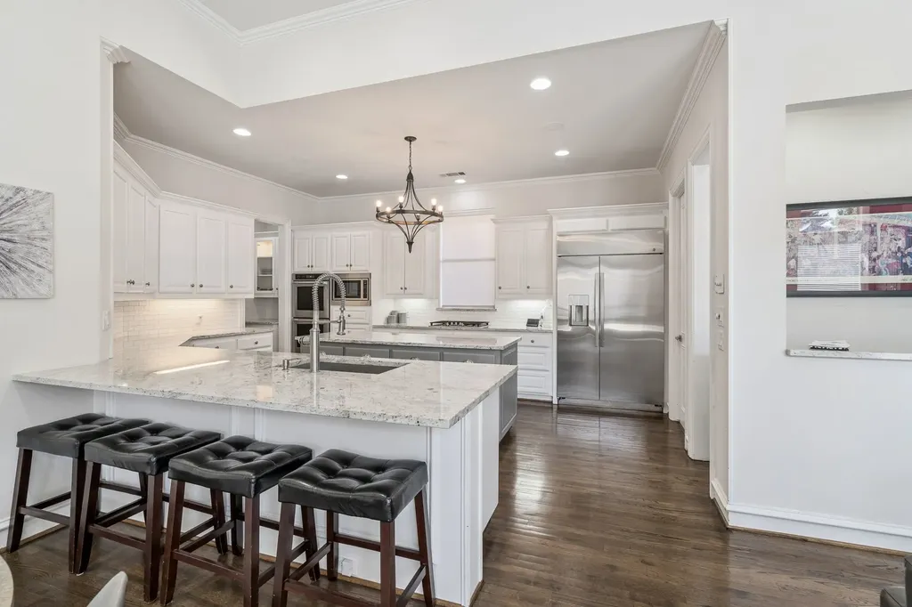 6413 Vicki Lane Plano TX 75093