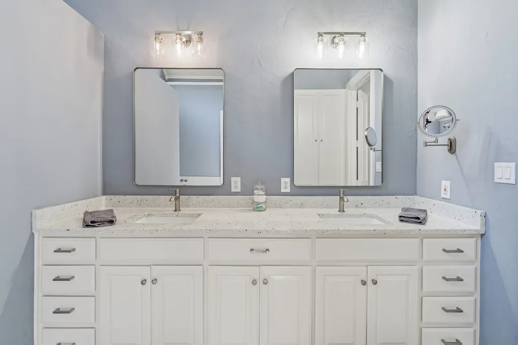 6413 Vicki Lane Plano TX 75093