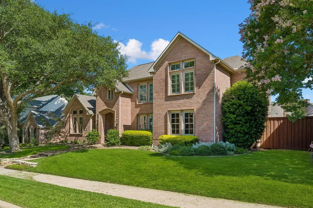 6413 Vicki Lane Plano TX 75093