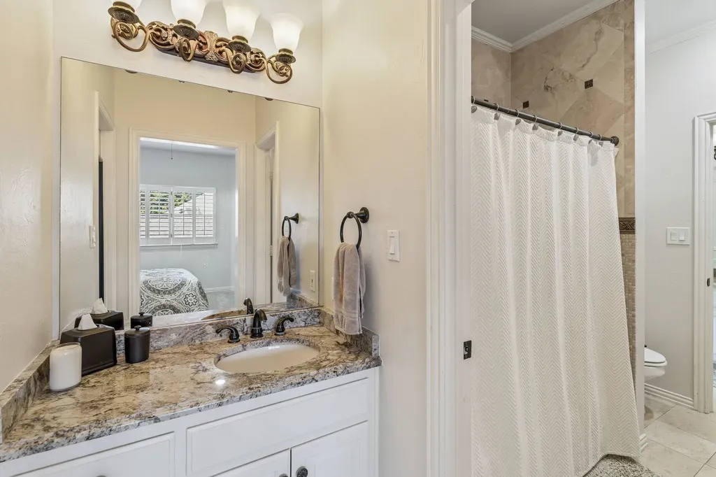 6413 Vicki Lane Plano TX 75093