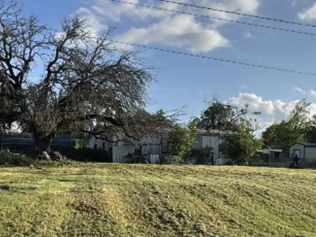 534 E Pierson Street Hamilton TX 76531