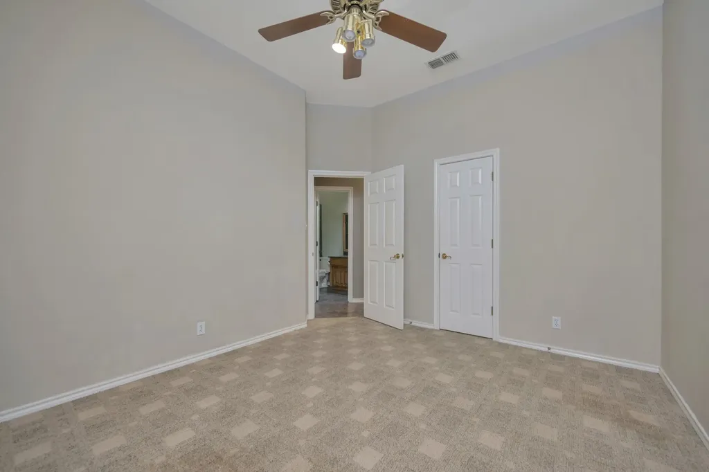 4731 Saddlebrook Drive Benbrook TX 76116