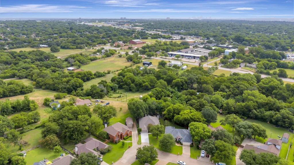 4731 Saddlebrook Drive Benbrook TX 76116
