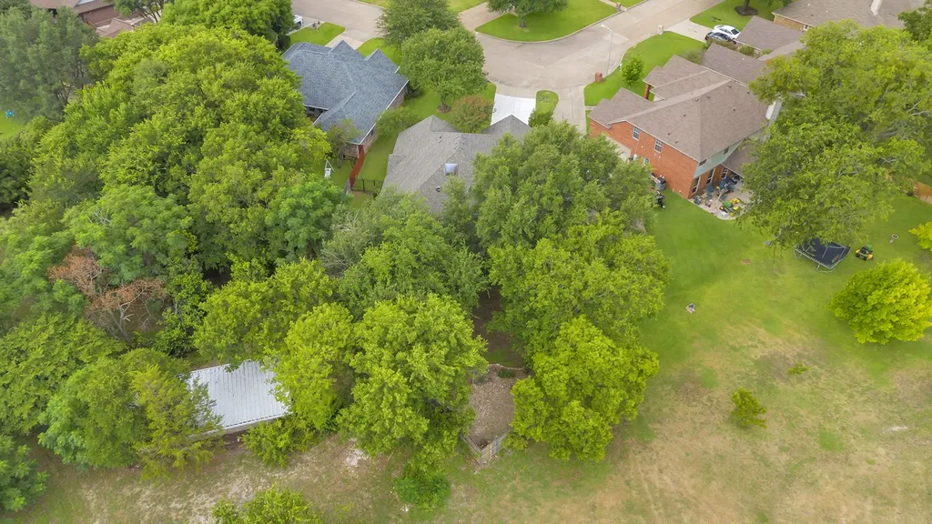 4731 Saddlebrook Drive Benbrook TX 76116