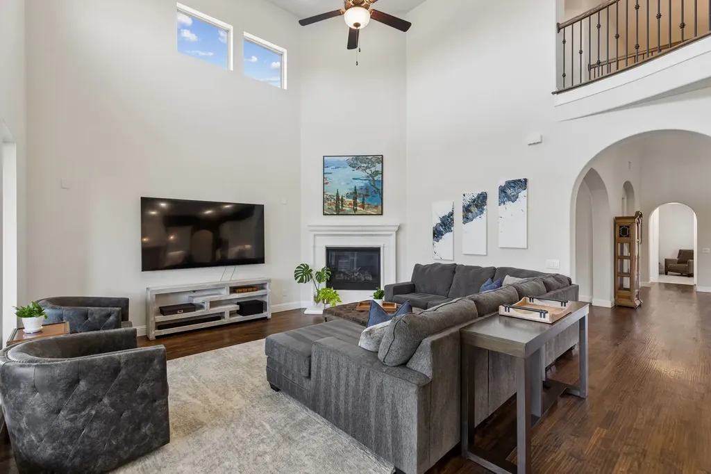 7812 Ivey The Colony TX 75056
