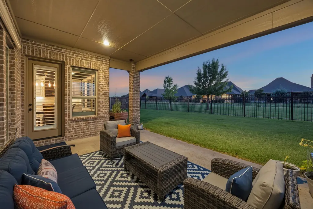 7812 Ivey The Colony TX 75056