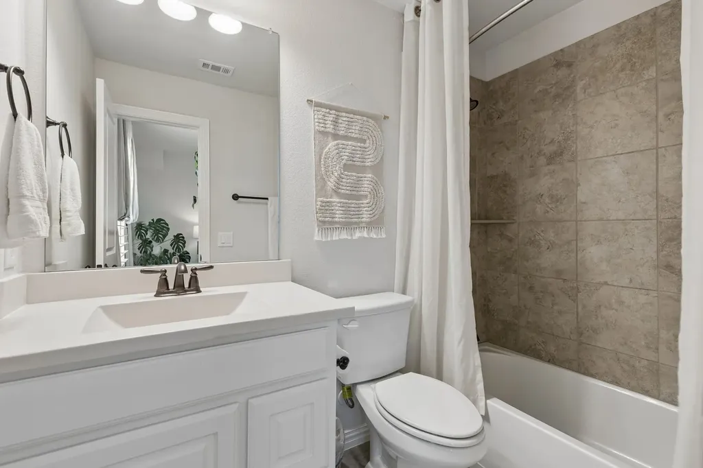 7812 Ivey The Colony TX 75056